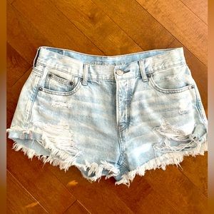 American Eagle Jean Distressed Shorts Light Wash